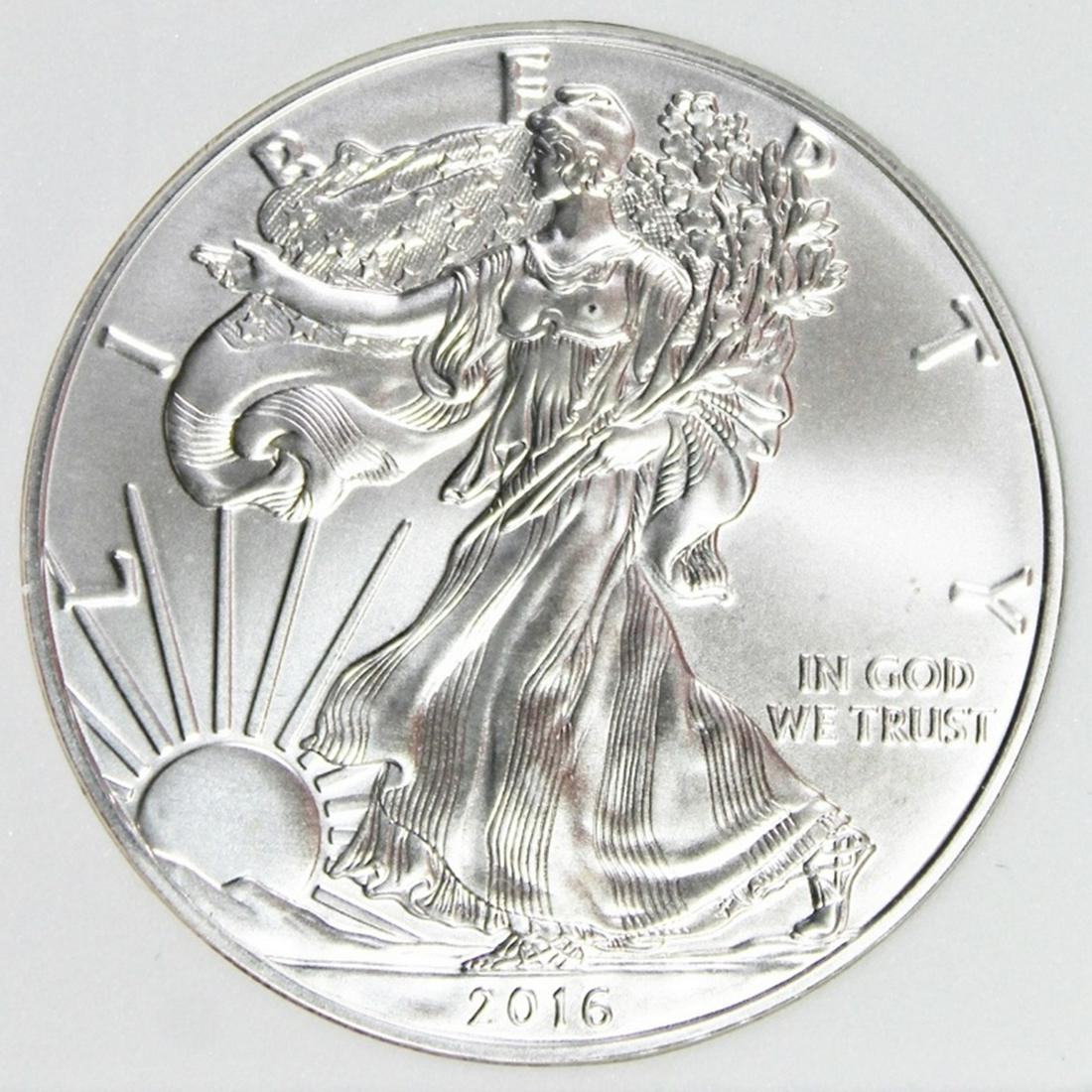 2016 AMERICAN SILVER EAGLE (1 of 4)