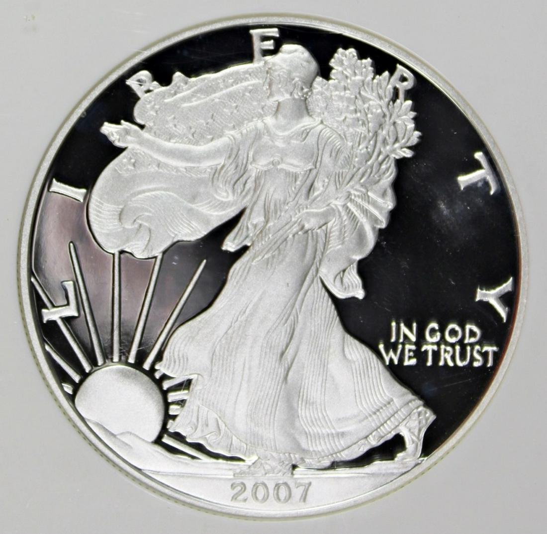 2007-W AMERICAN SILVER EAGLE (1 of 4)
