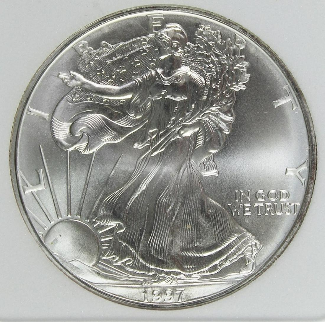 1997 AMERICAN SILVER EAGLE (1 of 4)