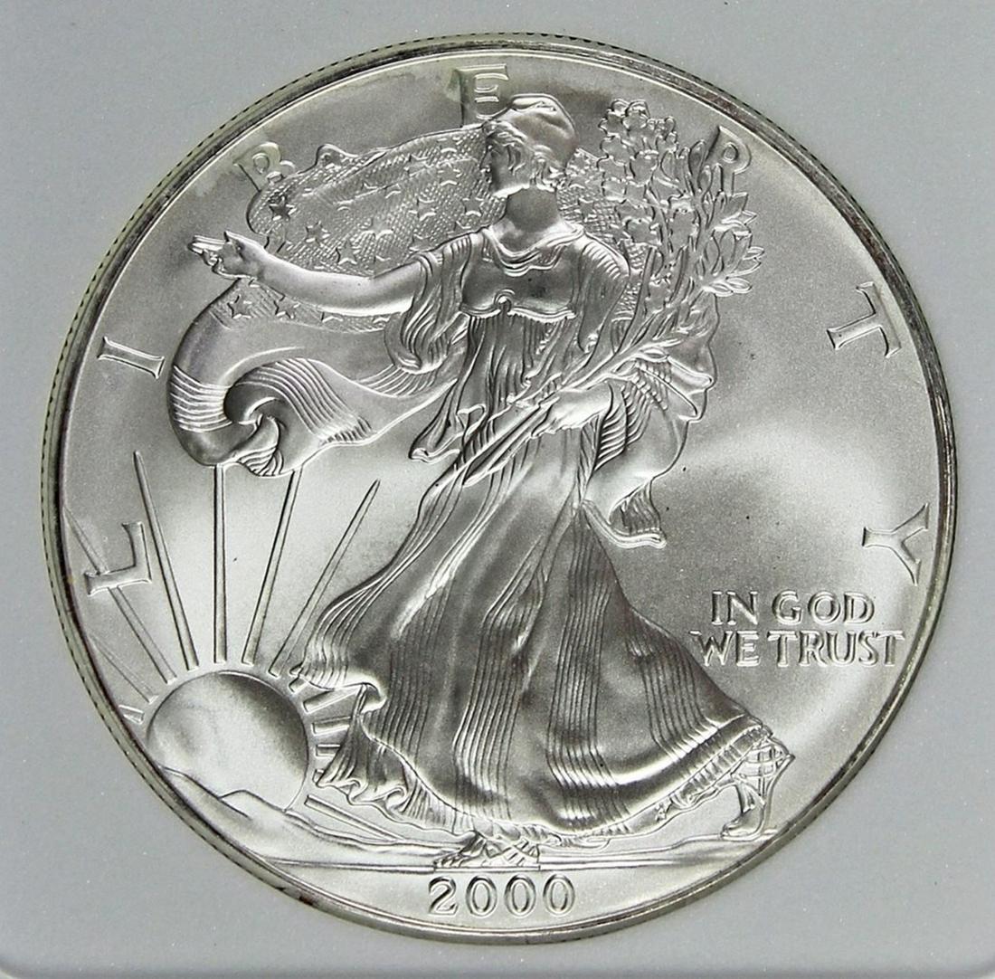 2000 AMERICAN SILVER EAGLE (1 of 4)