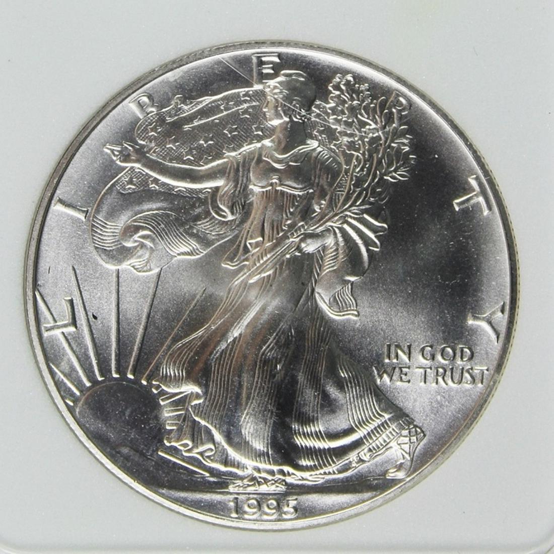 1995 AMERICAN SILVER EAGLE (1 of 4)