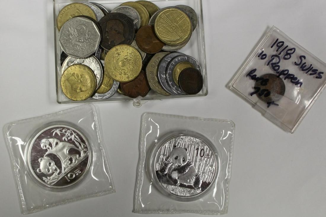 LARGE LOT OF FOREIGN COINS (1 of 1)