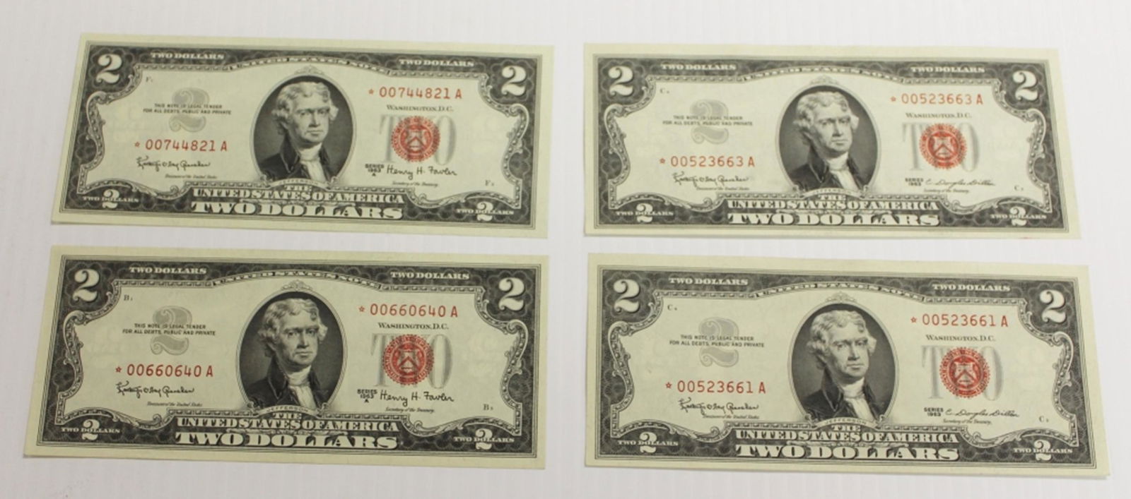 GROUP OF $2.00 STAR NOTES (1 of 2)