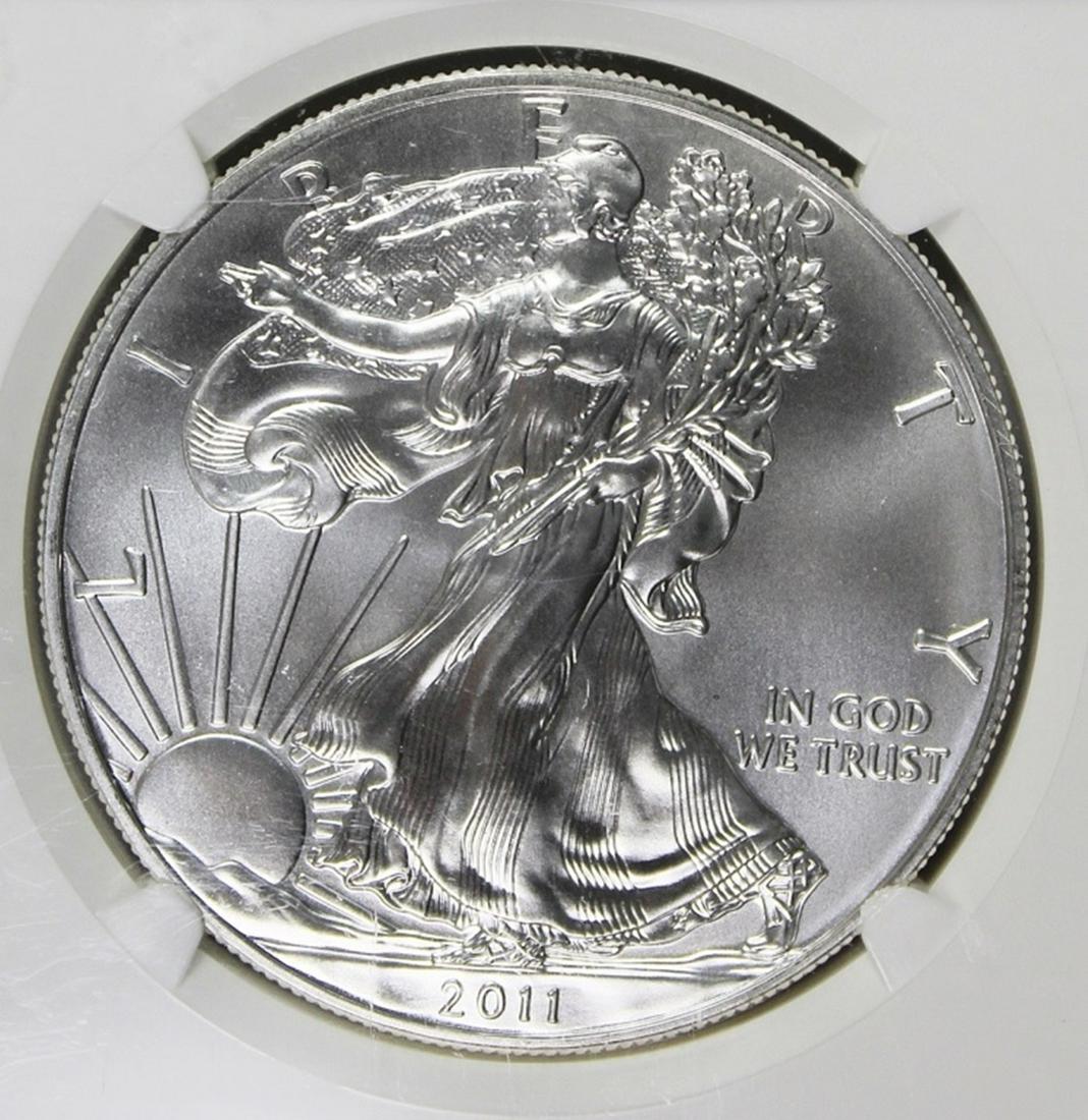 2011(S) AMERICAN SILVER EAGLE (1 of 4)