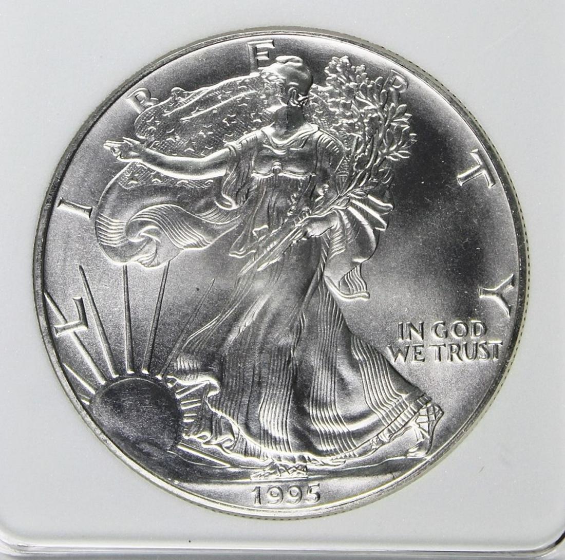 1995 AMERICAN SILVER EAGLE (1 of 4)