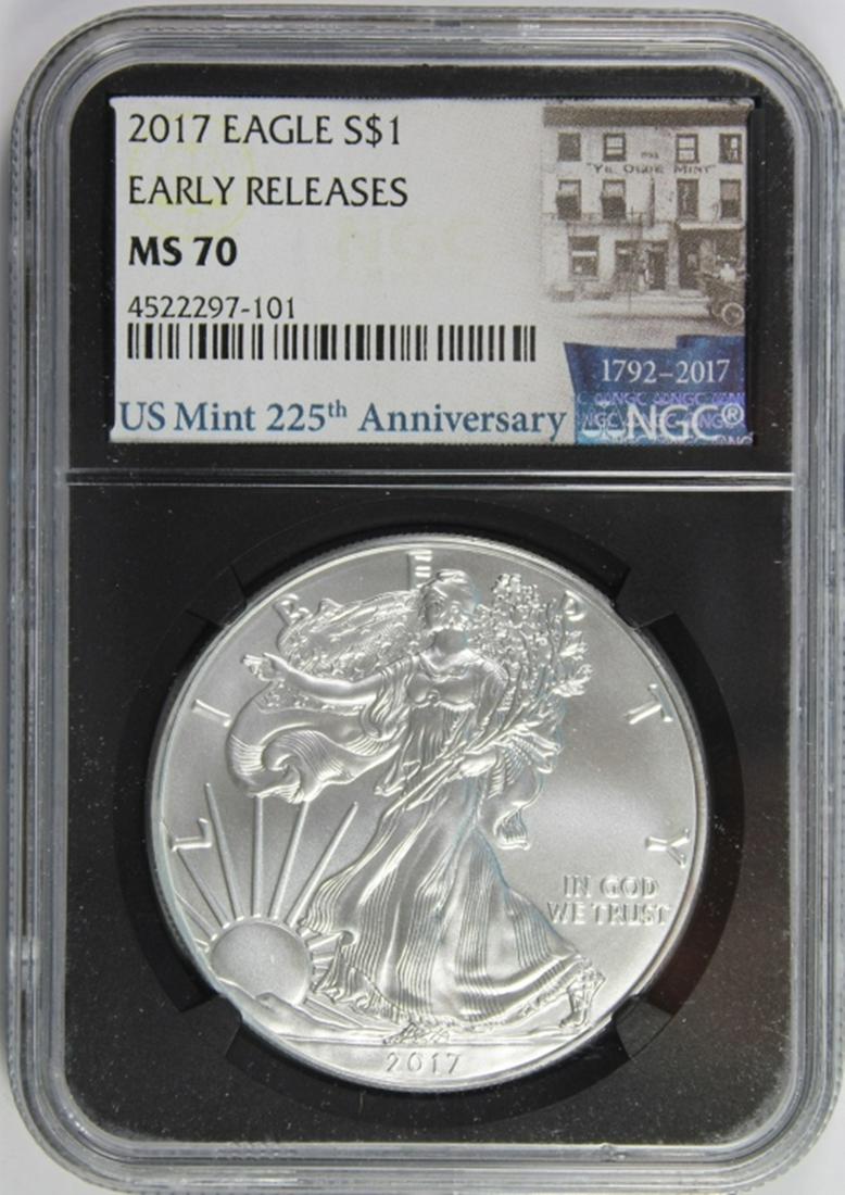 2017 AMERICAN SILVER EAGLE (1 of 2)