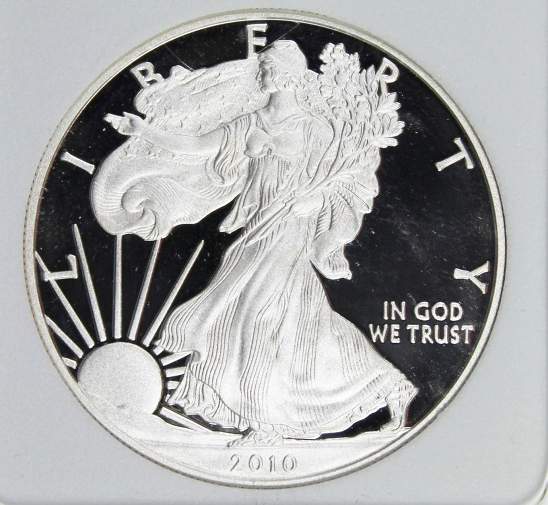 2010 AMERICAN SILVER EAGLE (1 of 4)