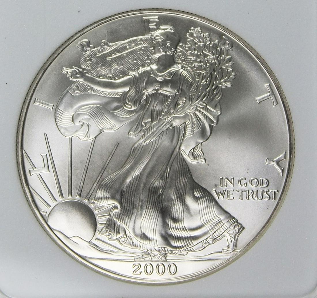 2000 AMERICAN SILVER EAGLE (1 of 4)