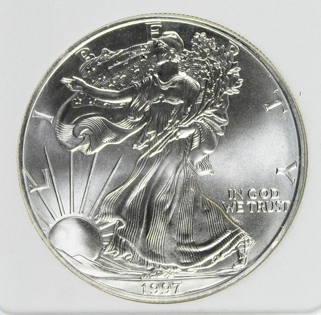 1997 AMERICAN SILVER EAGLE (1 of 4)