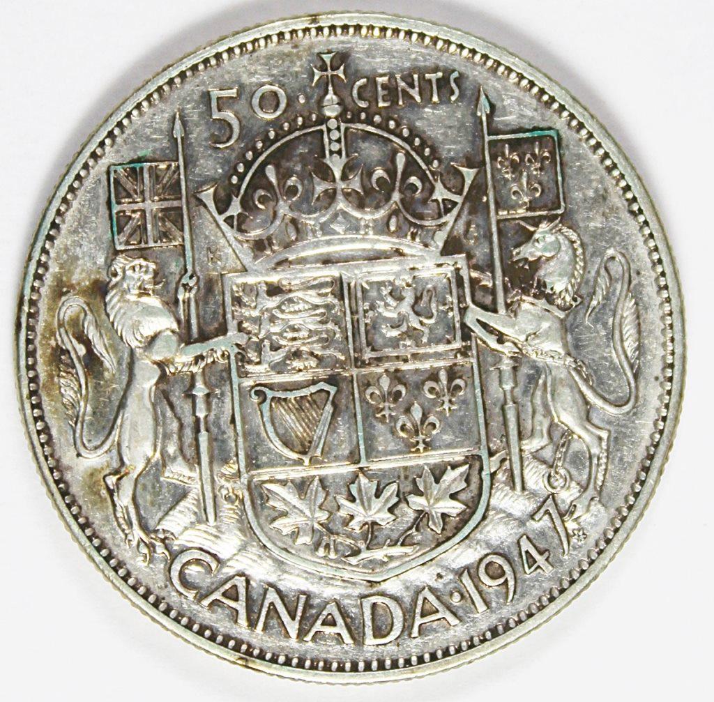 1947 MAPLE LEAF CANADA HALF DOLLAR (1 of 2)