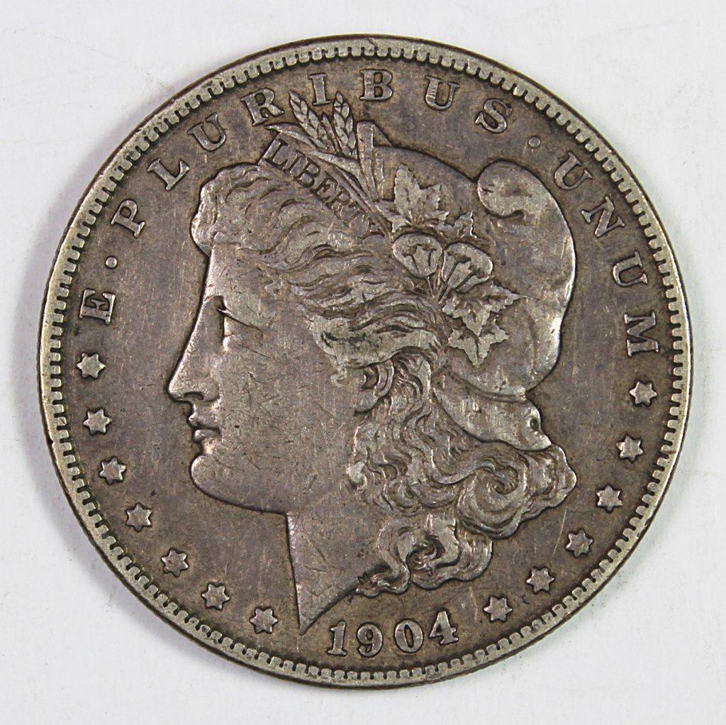 1904 MORGAN SILVER DOLLAR (1 of 2)