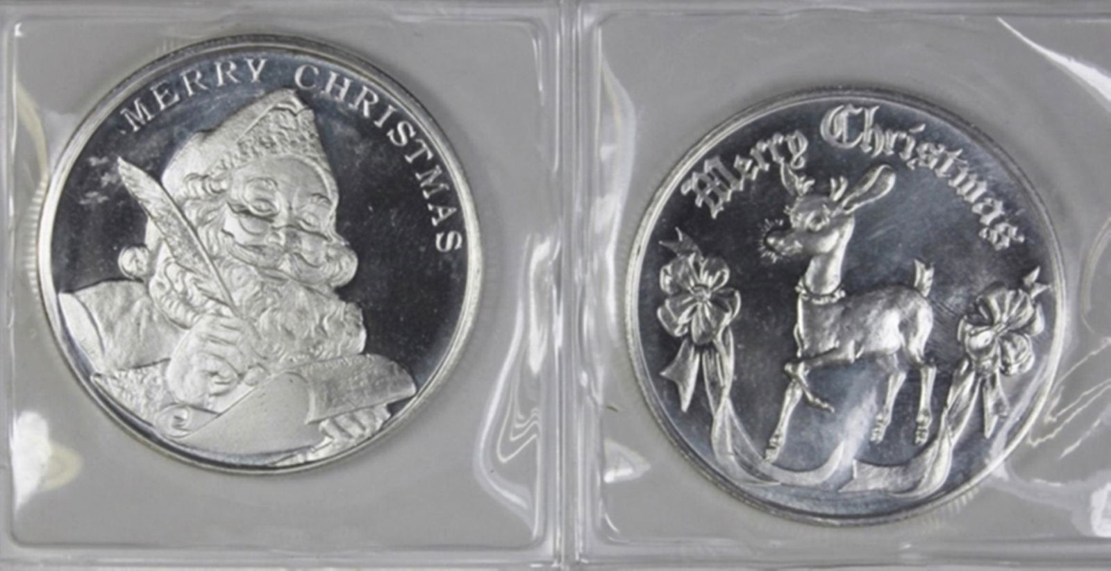(2) 2021 CHRISTMAS SILVER ROUNDS (1 of 1)