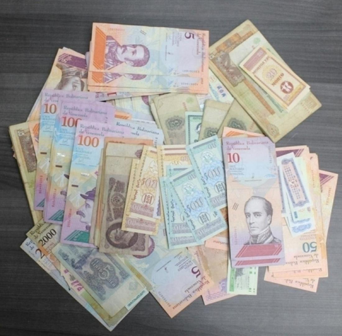 300  PCS. WORLD BANKNOTES FROM A HUGE COLLECTION! (1 of 1)