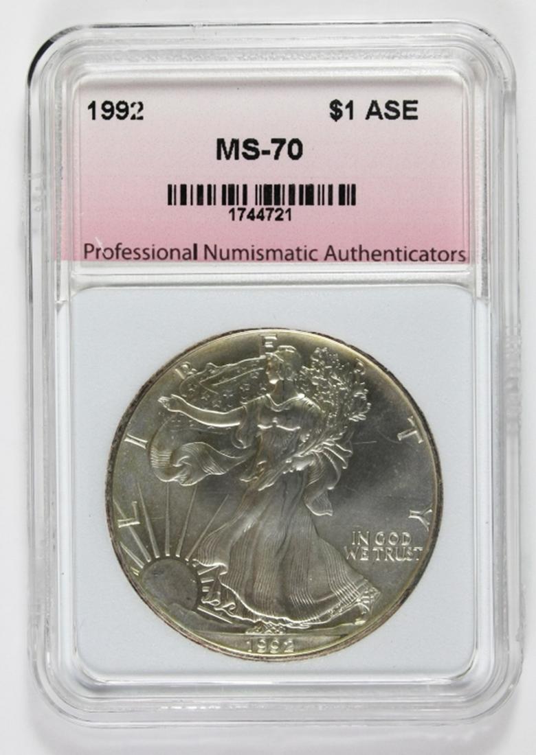1992 AMERICAN SILVER EAGLE (1 of 3)