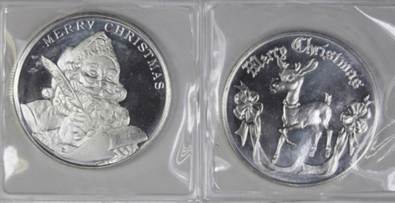 (2) 2021 CHRISTMAS SILVER ROUNDS (1 of 1)