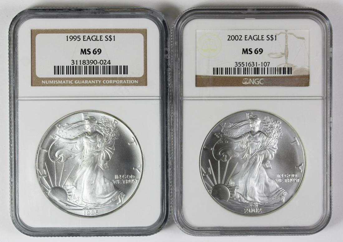(2) AMERICAN SILVER EAGLES (1 of 2)