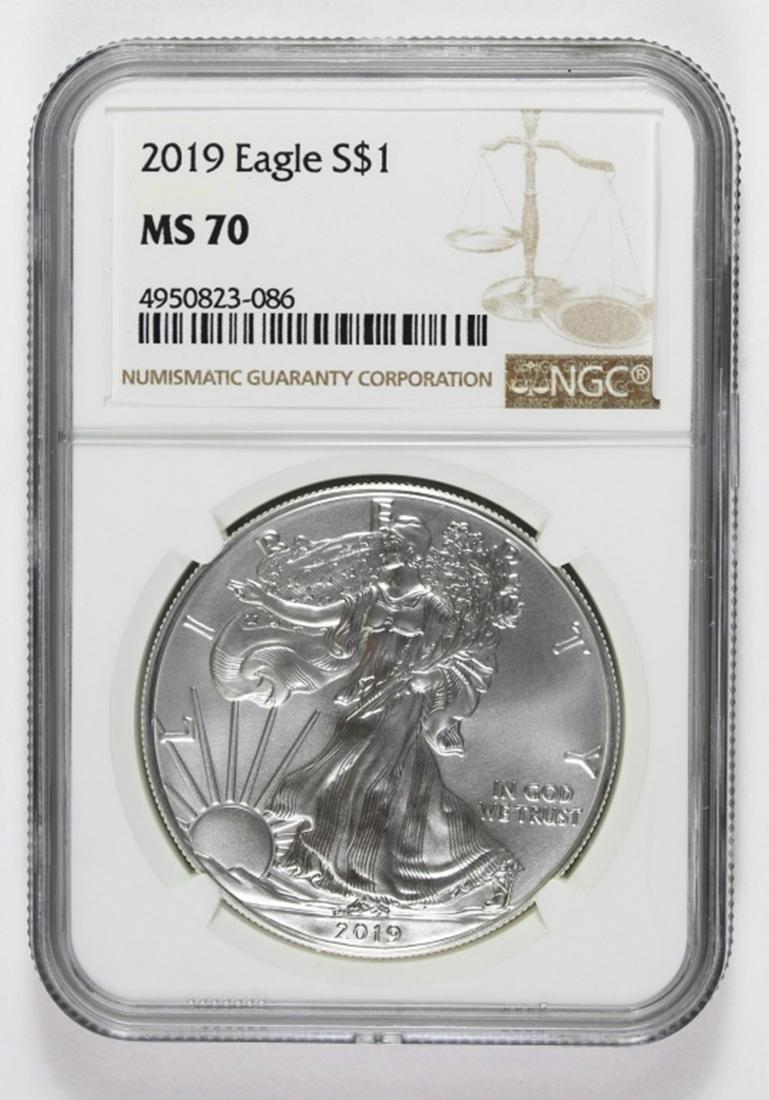 2019 AMERICAN SILVER EAGLE (1 of 2)