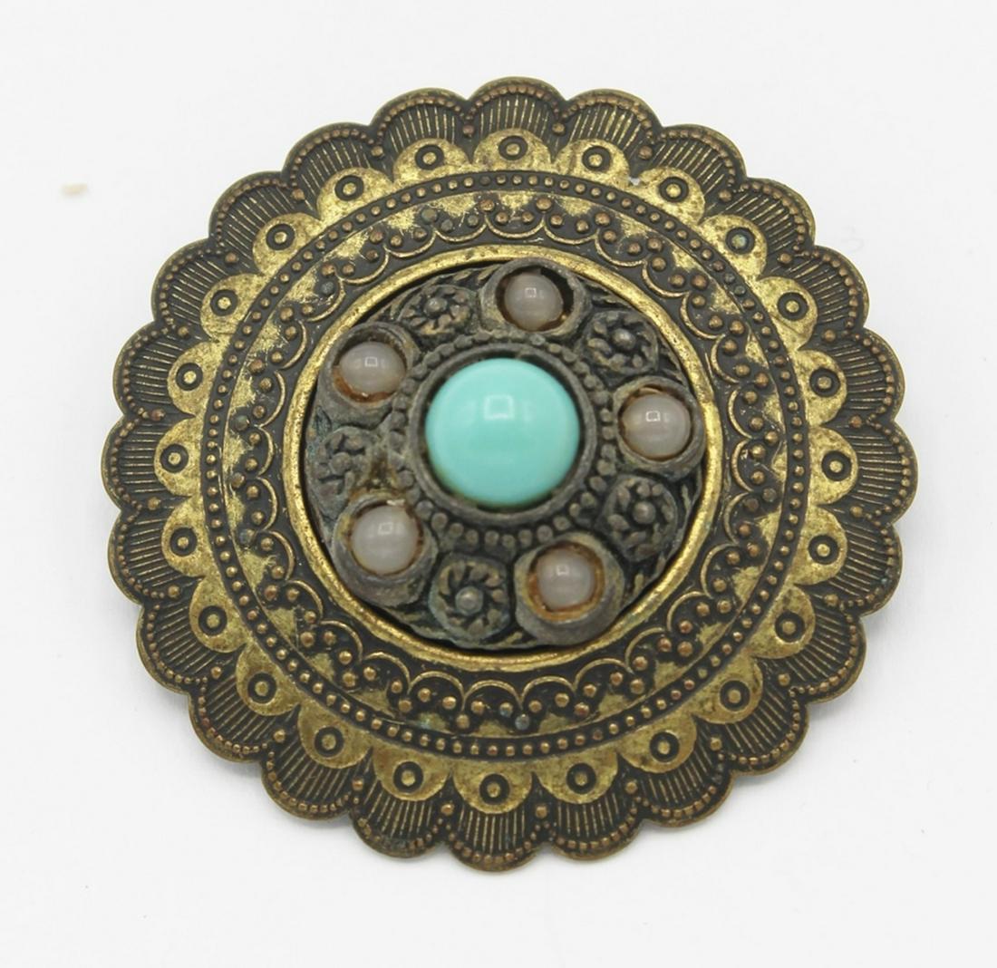 VINTAGE "GONE WITH THE WIND" BROOCH: BRASS. CIRCA 1940'S. ESTIMATE: $100-$150