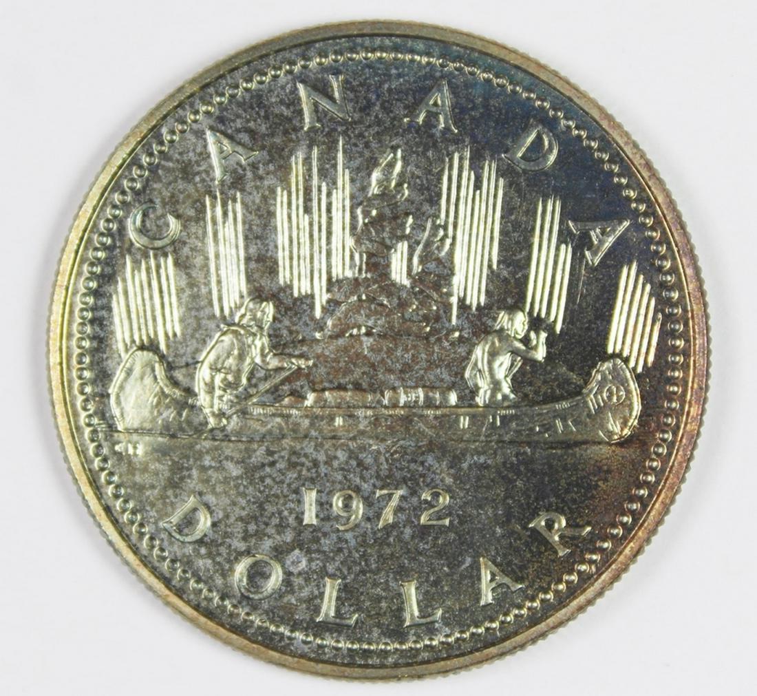 1972 CANADA 50% SILVER DOLLAR (1 of 2)