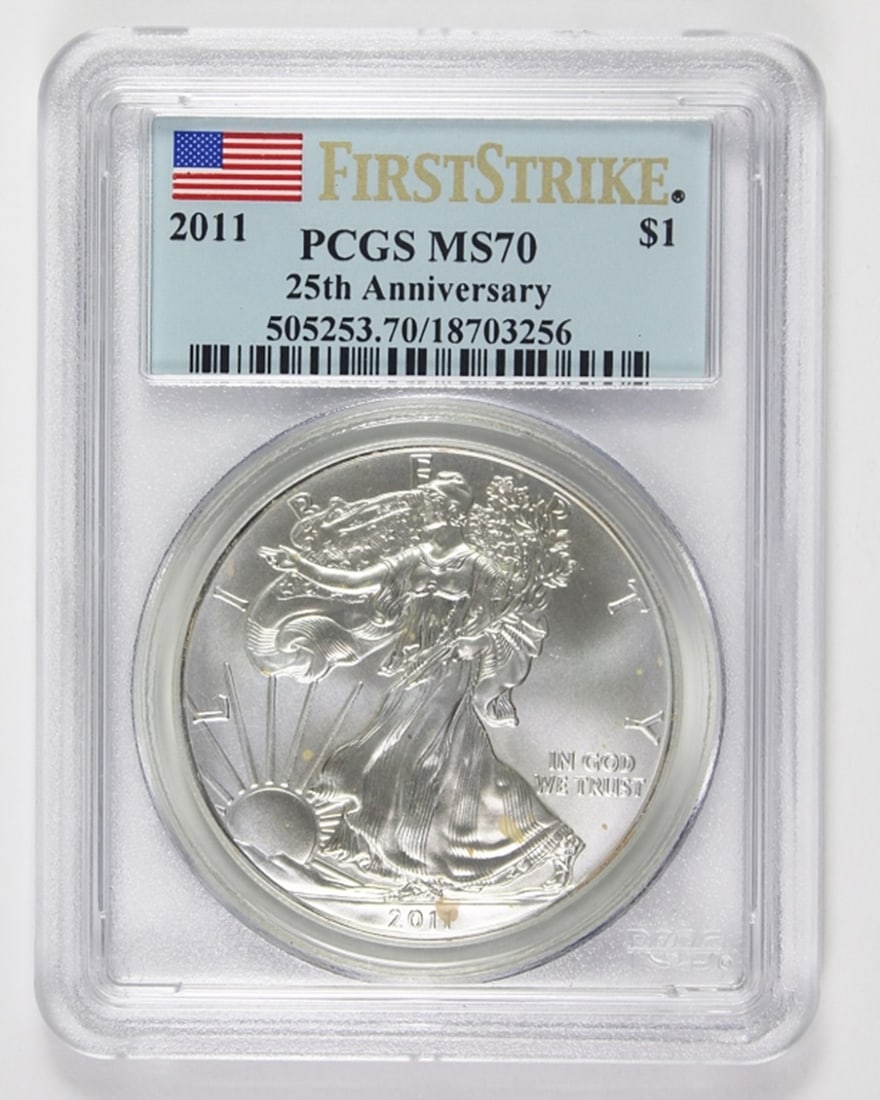 2011 AMERICAN SILVER EAGLE (1 of 2)