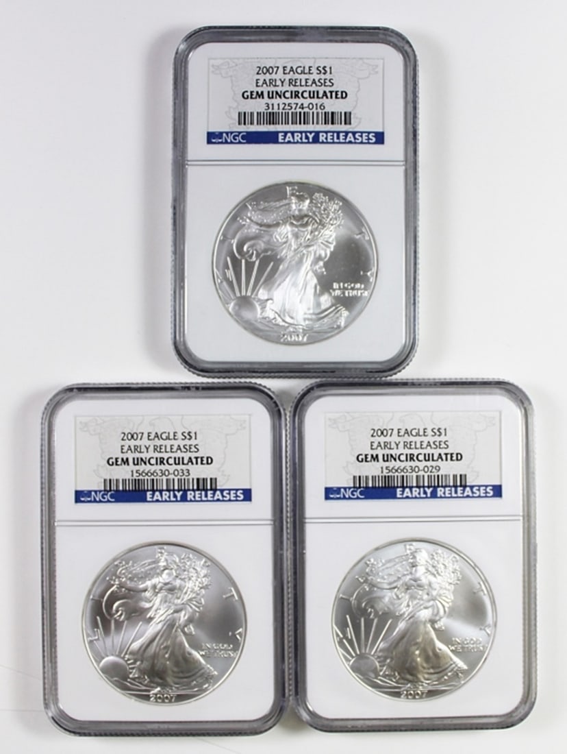 (3) 2007 AMERICAN SILVER EAGLES (1 of 2)