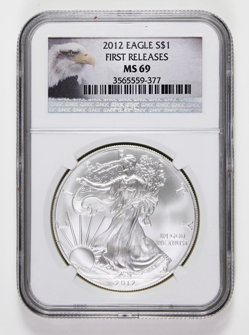 2012 AMERICAN SILVER EAGLE (1 of 2)