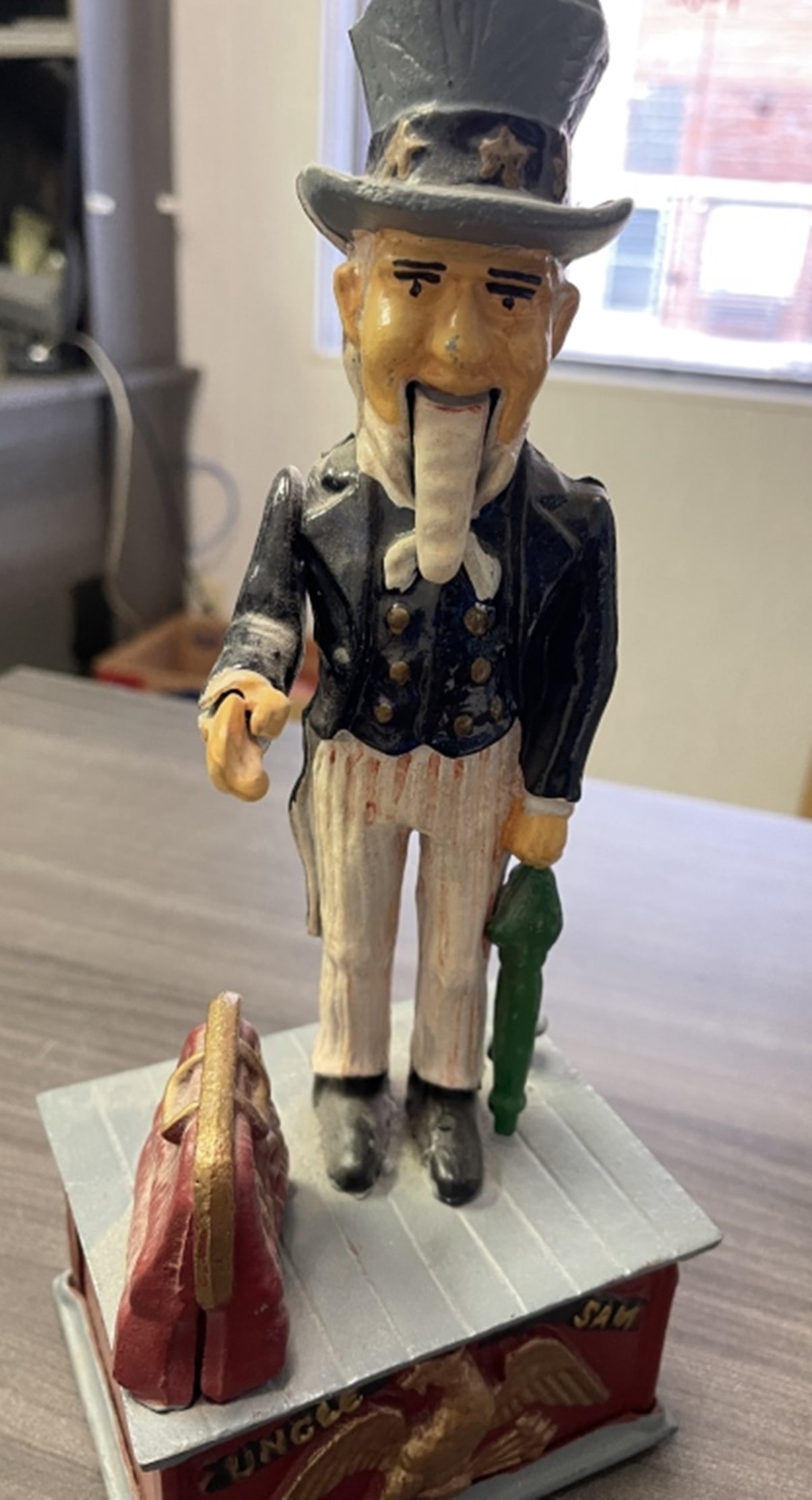VINTAGE UNCLE SAM IRON COIN BANK: REPRO. ESTIMATE: $50-$100
