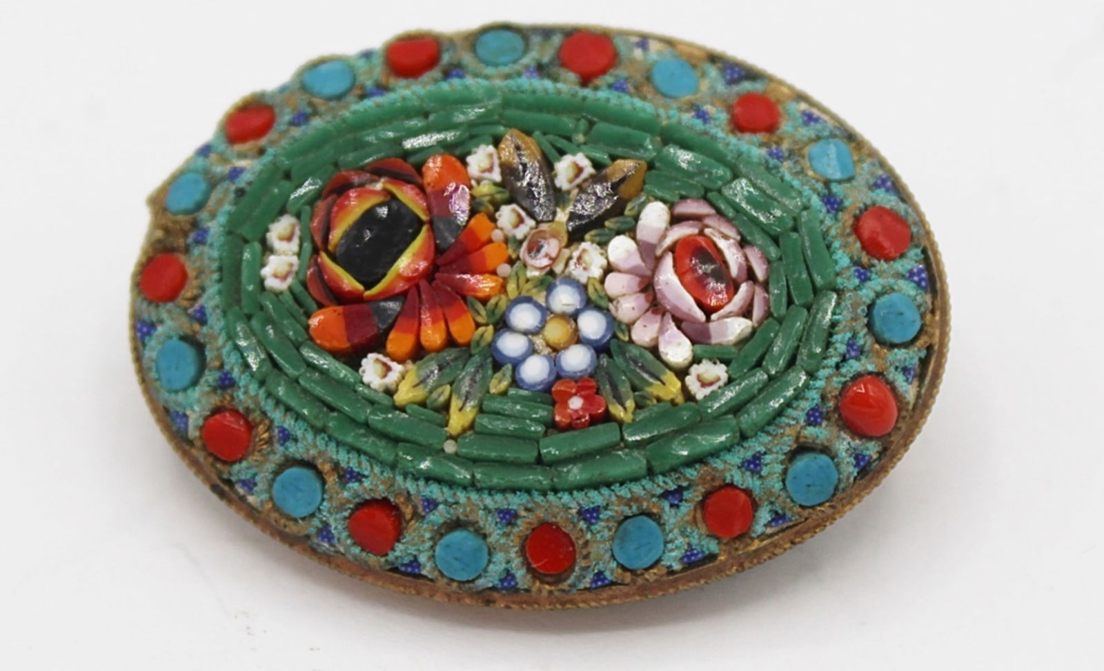 VINTAGE ITALIAN MICRO MOSAIC BROOCH (1 of 2)