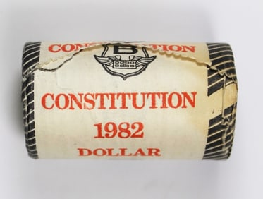 ROLL OF 1982 CANADA DOLLARS