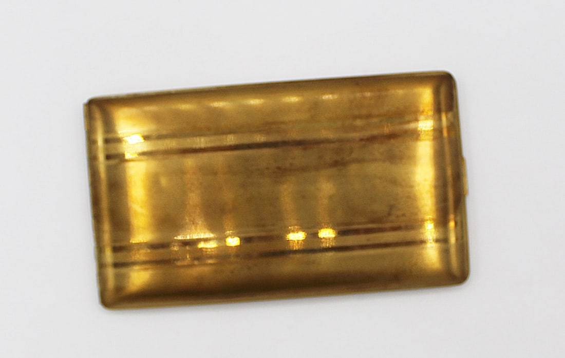 VINTAGE CIGARETTE CASE (1 of 3)