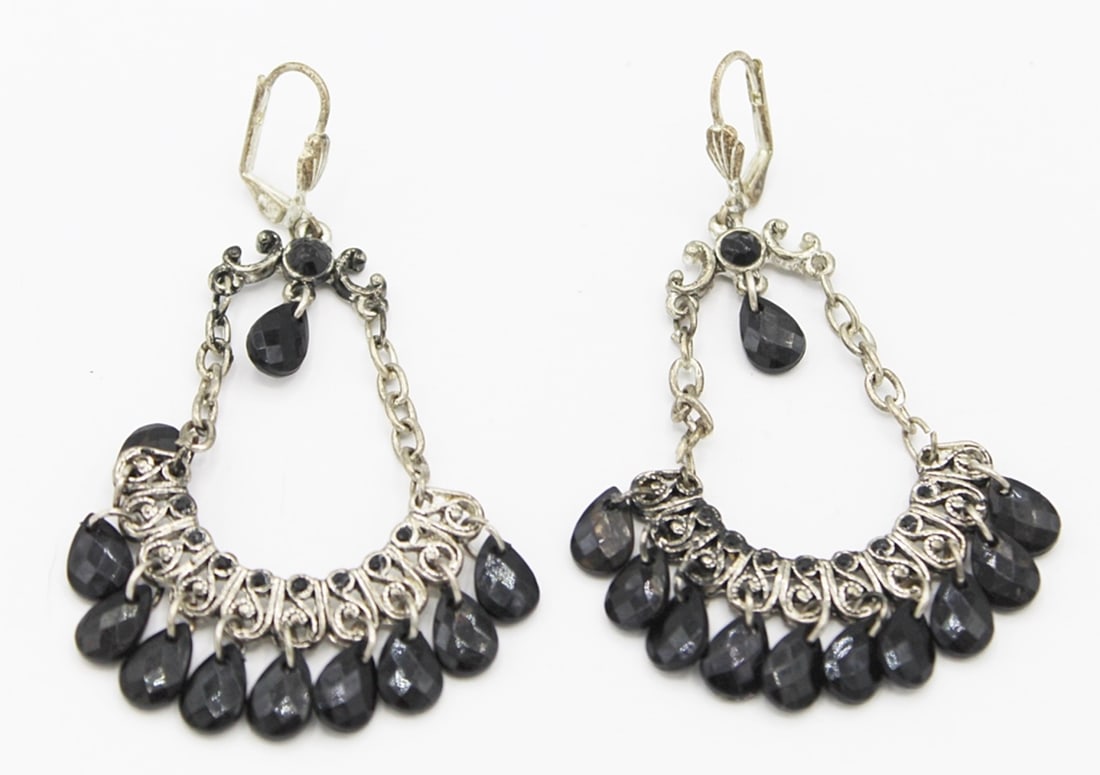 VINTAGE CHANDELIER EARRINGS: SILVER-TONED WITH BLACK BEADS. 2 1/2" LONG. ESTIMATE: $1-$50