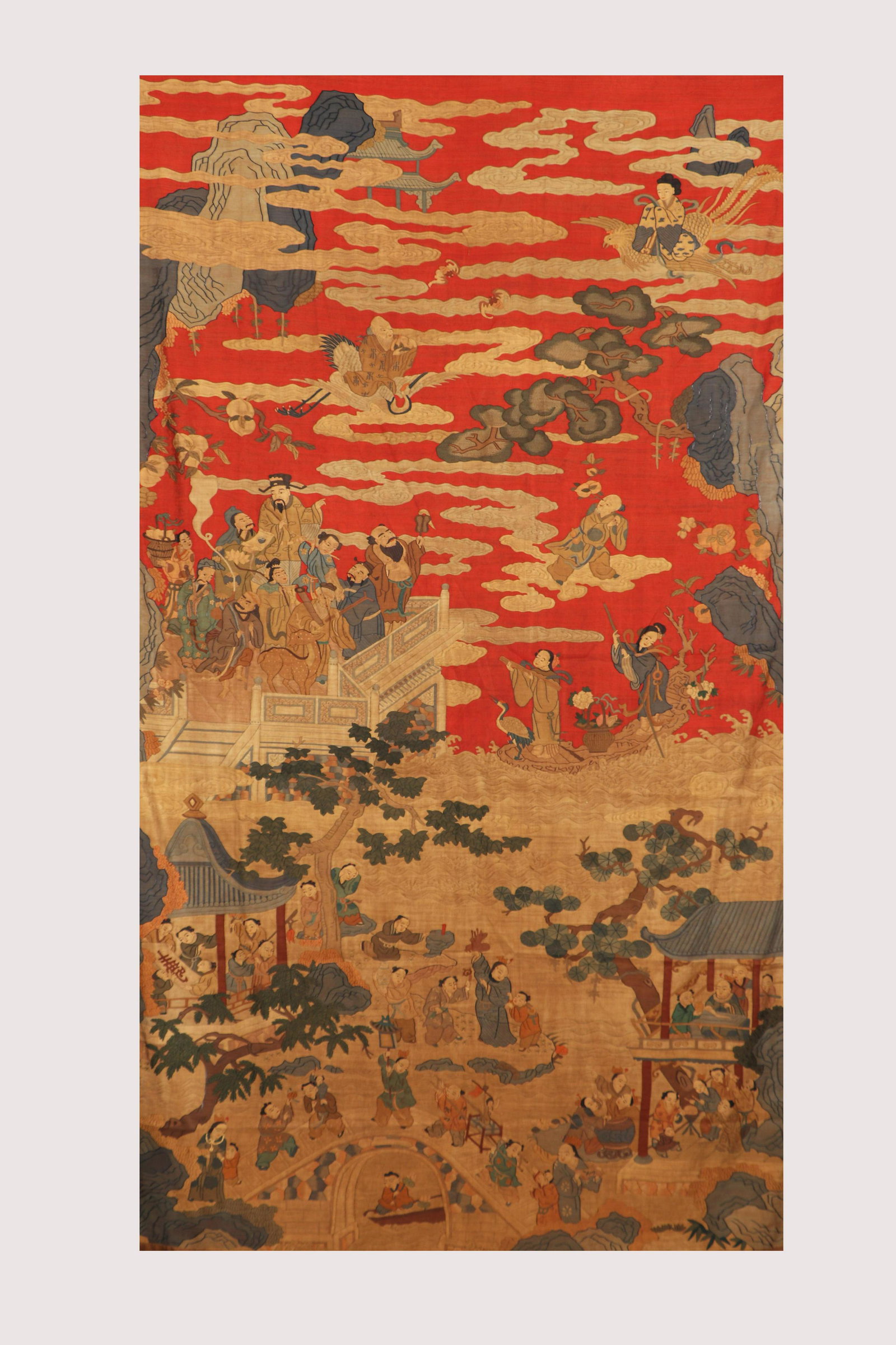 PICTURES OF THE HEAVEN AND EARTH ON KESI (1 of 6)