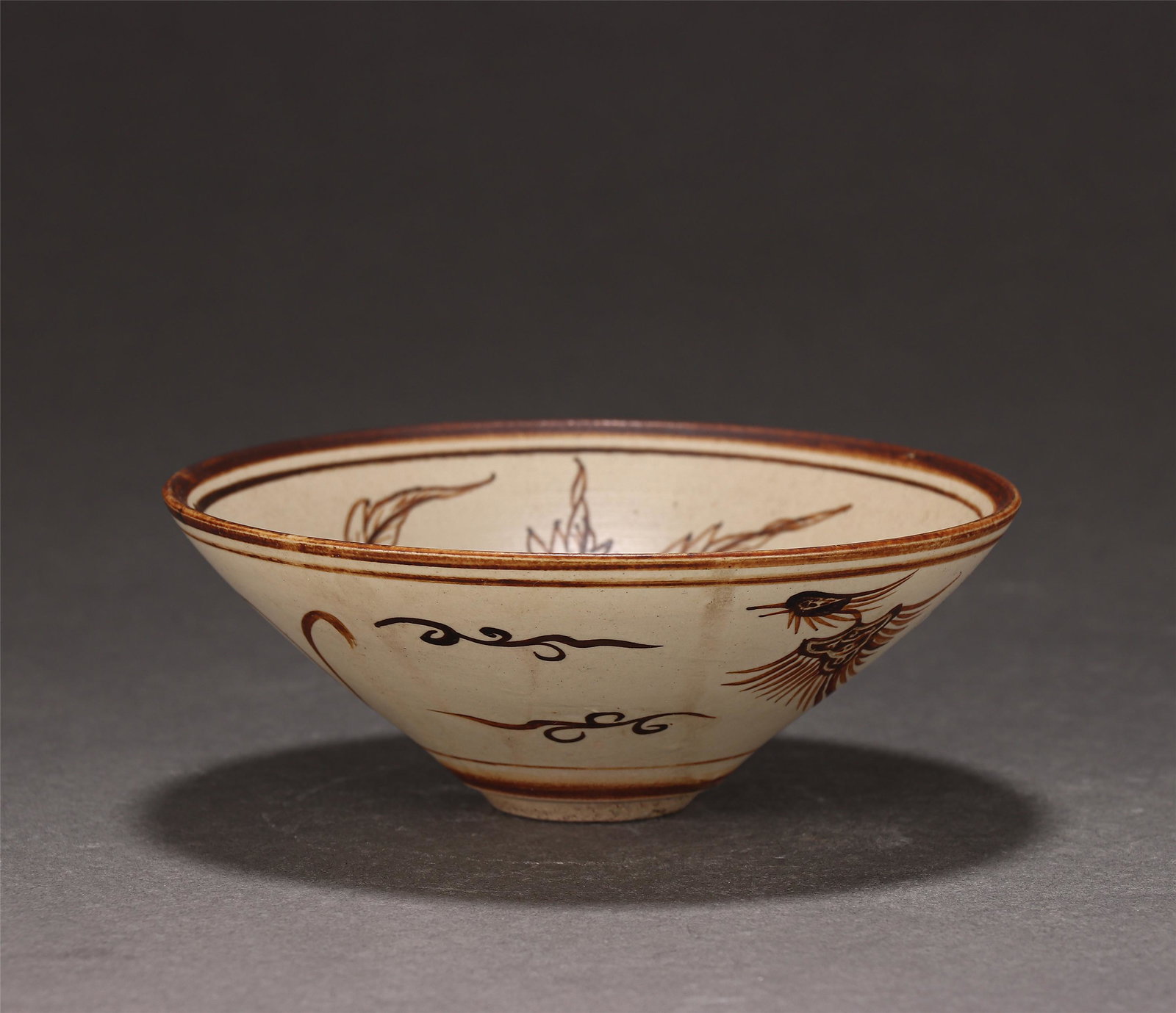 A JIZHOU-TYPE CONICAL BOWL (1 of 7)