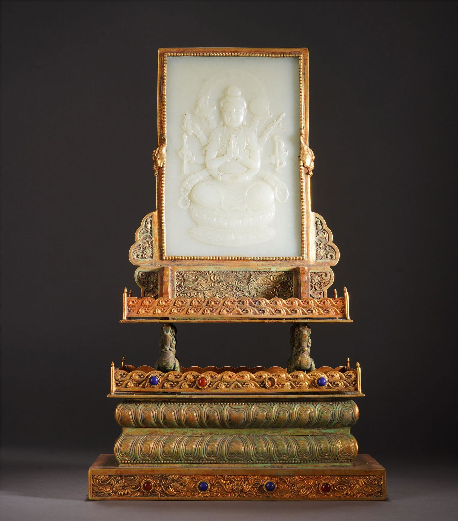 A CARVED WHITE JADE INLAID BRONZE-GILT TABLE SCREEN (1 of 10)