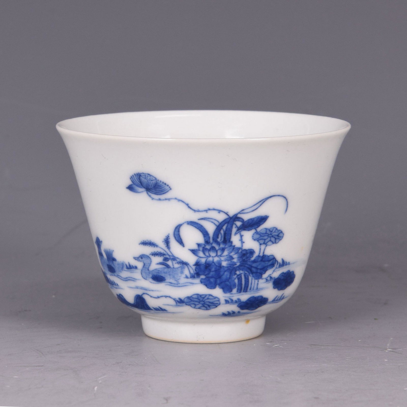 BLUE AND WHITE MANDARIN DUCK CUP, KANGXI SIX-CHARACTER (1 of 8)