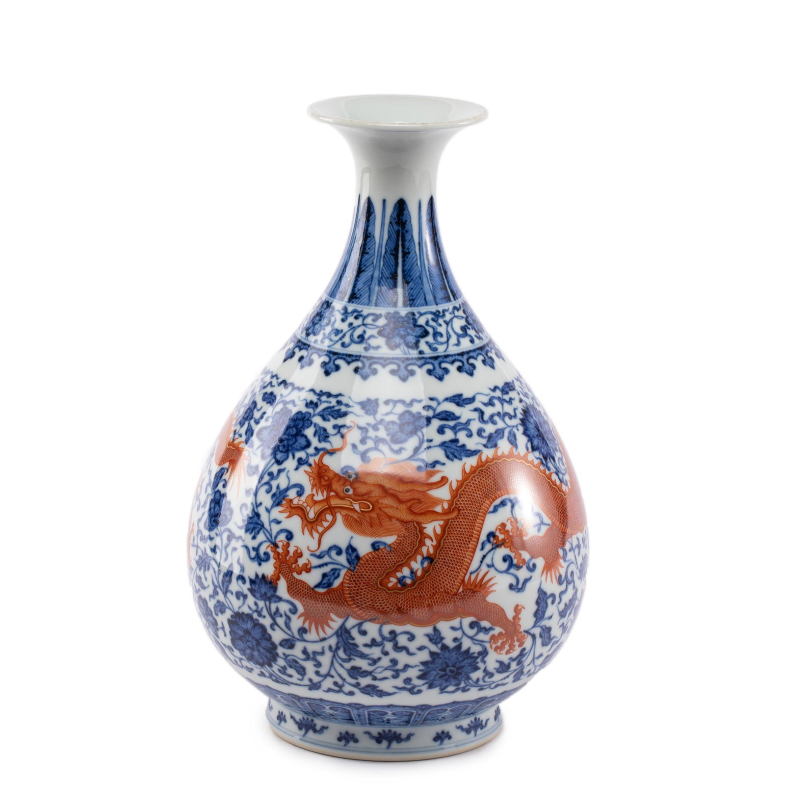 A CHINESE UNDERGLAZE BLUE AND IRON RED VASE YUHUCHUNPING (1 of 8)