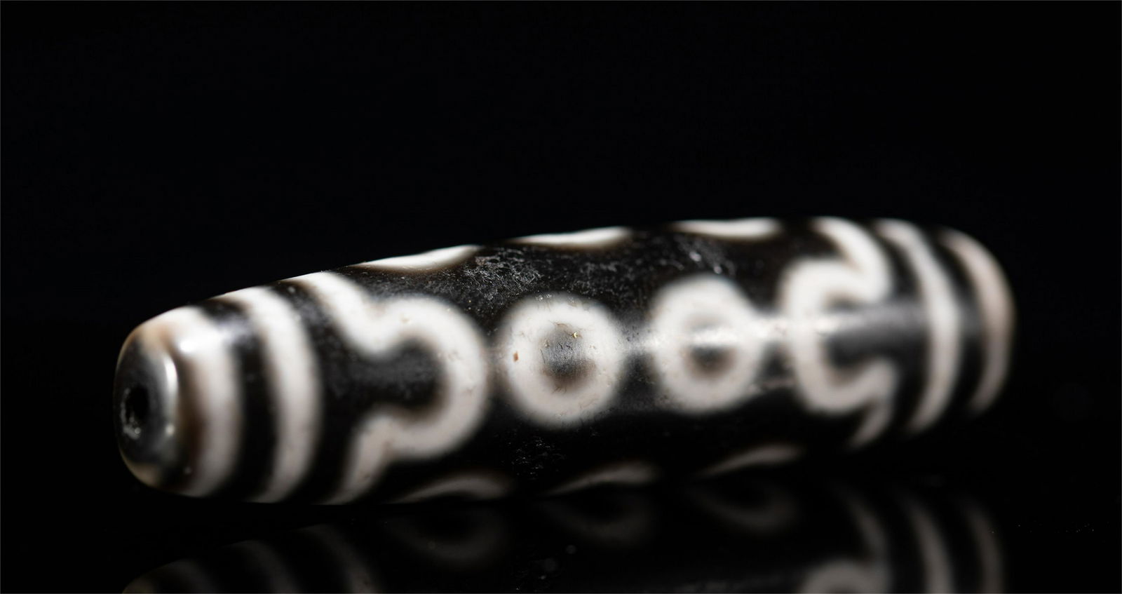 A TIBETAN DZI BEAD (1 of 9)