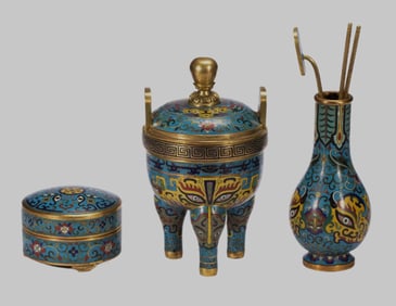 A SET OF THREE CLOISONNE ENAMEL INCENSE TOOLS