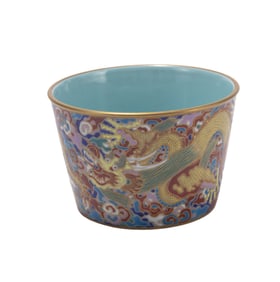 AN ENAMEL FLOWER PORCELAIN BOWL,QIANLONG