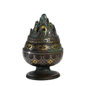 A GOLD AND SILVER INLAID BRONZE HILL SHAPE CENER WITH COVER BOSHANLU