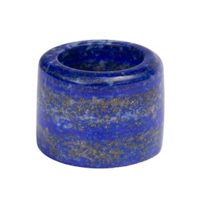 A LAPIS ARCHER RING