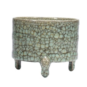 A GUAN-WARE TRIPOD CENSER
