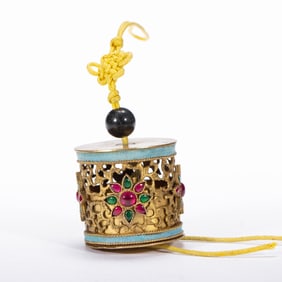 A HARDSTONES INLAID SILVER-GILT POMANDER CASE