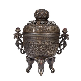 A BRONZE LOTUS HEAD INCENSE BURNER WITH COVER