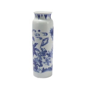 A BLUE AND WHITE PORCELAIN SLEEVE VASE