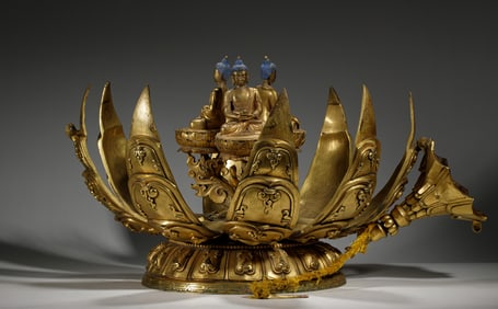 AN EXTREMELY RARE BRONZE-GILT TRINITY BUDDHAS MANDALA