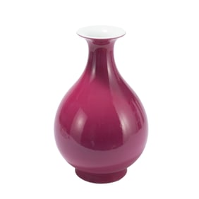 A PINK ENAMEL PORCELAIN VASE YUHUCHUNPING
