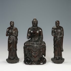 A VERY RARE CARVED ALOESWOOD CHENXIANG WITH ACOLYTES