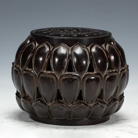 A CARVED ROSEWOOD ZITAN CRICKET CASE