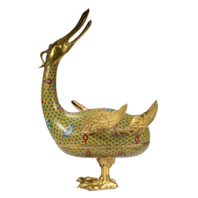 A FINE AND RARE CLOISONNE ENAMEL WILD GOOSE